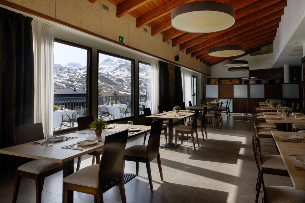 Hotel Snoe Aragon Hills Formigal Esterno foto