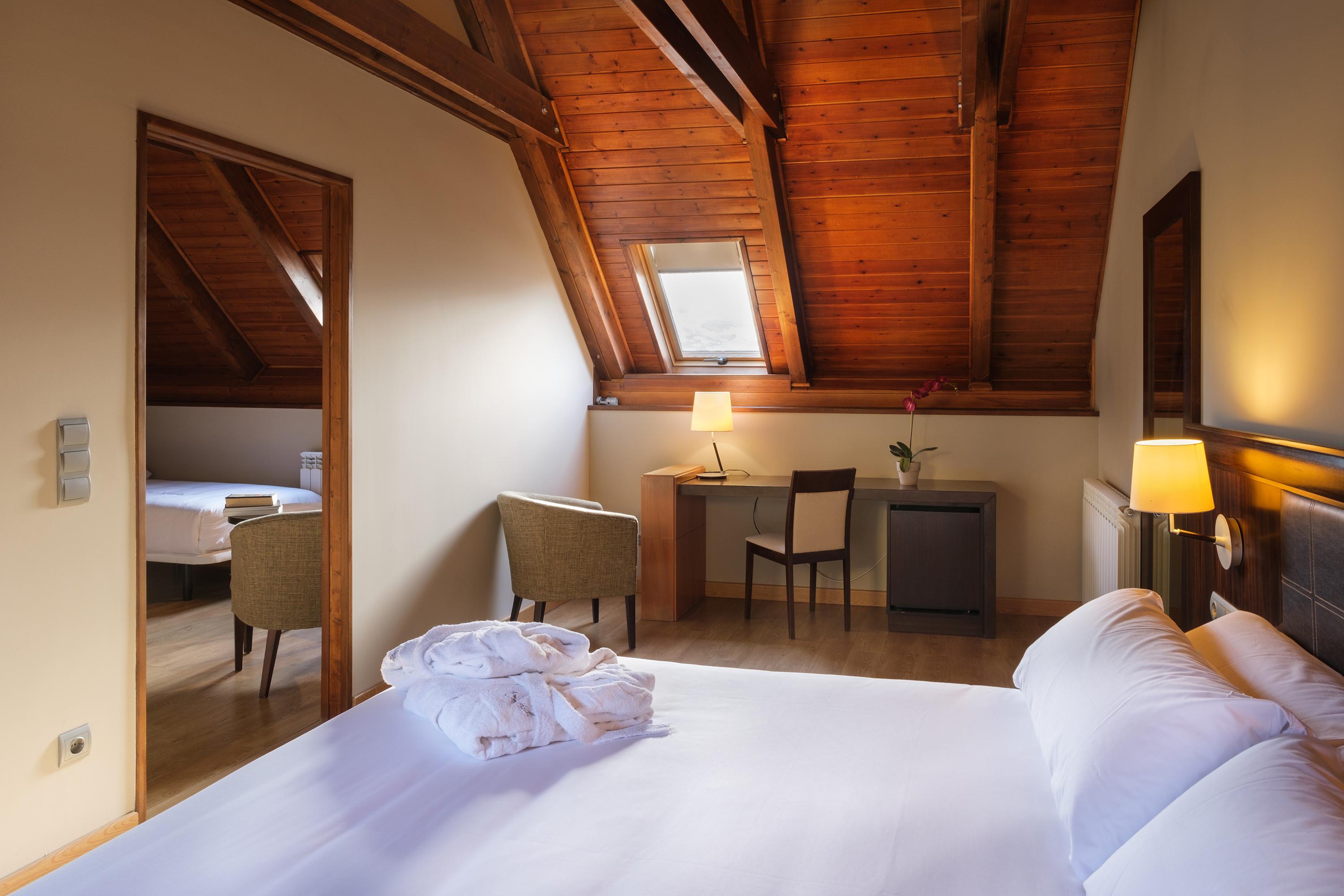 Hotel Snoe Aragon Hills Formigal Esterno foto