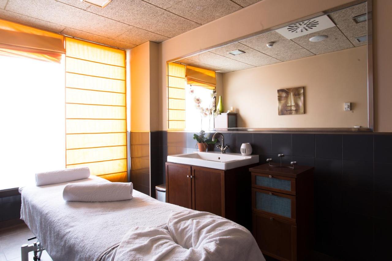Hotel Snoe Aragon Hills Formigal Esterno foto